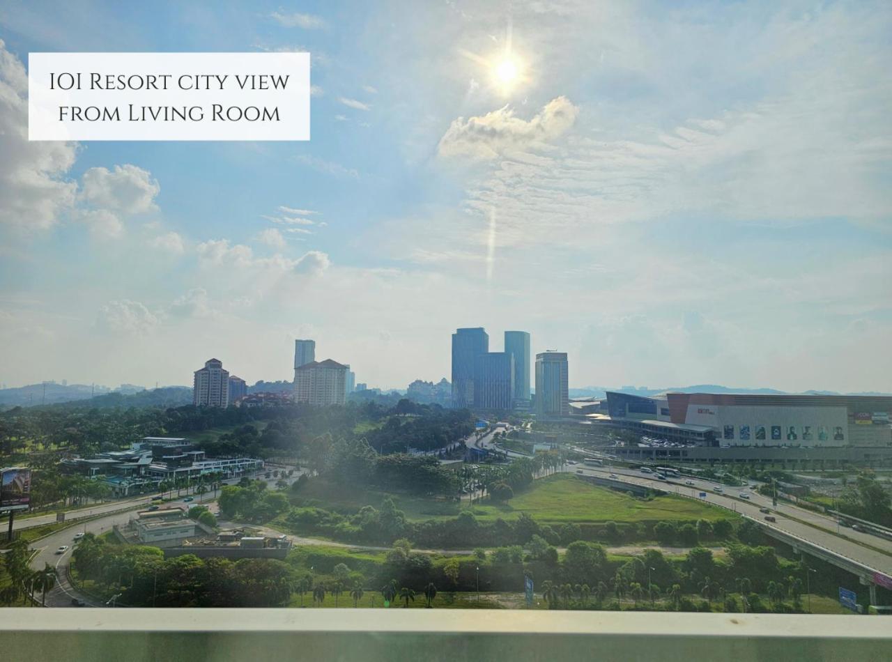 Conezion Near Ioi City Mall, Maeps Serdang, Putrajaya By Cloud Host Номер фото